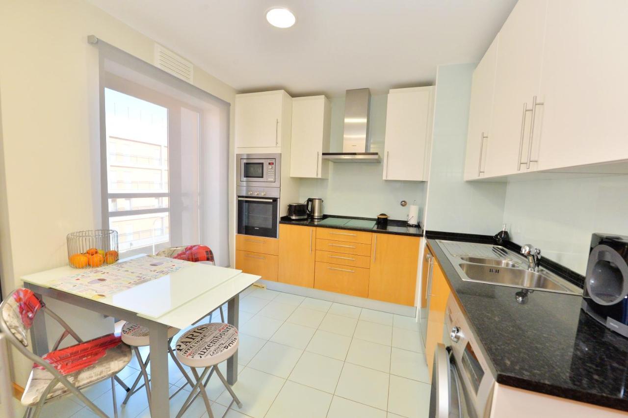 Floripes Luxury Apartment With Pool On Rooftop Olhão Exterior foto